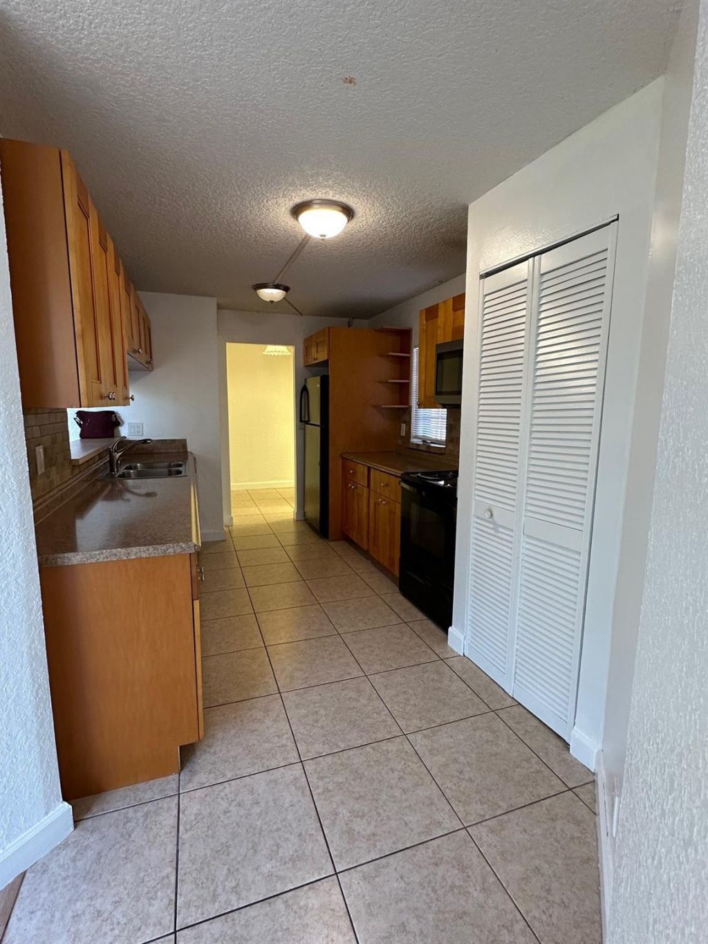 3100 N Pine Island Road, Unit 404, Sunrise, FL 33351 Photo