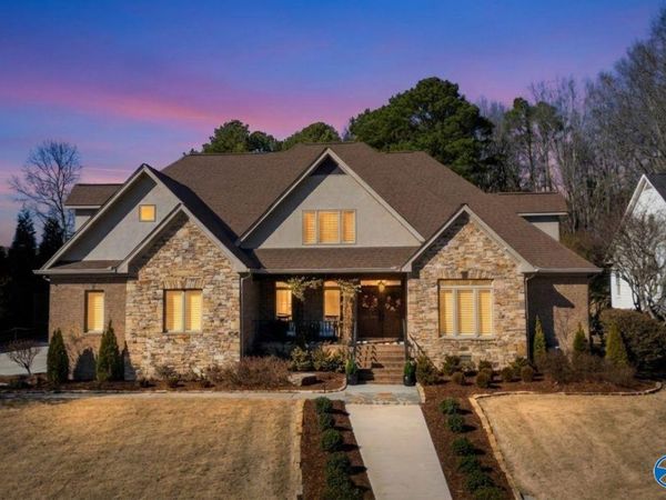 5540 Grist Mill Lane, Guntersville, AL 35976