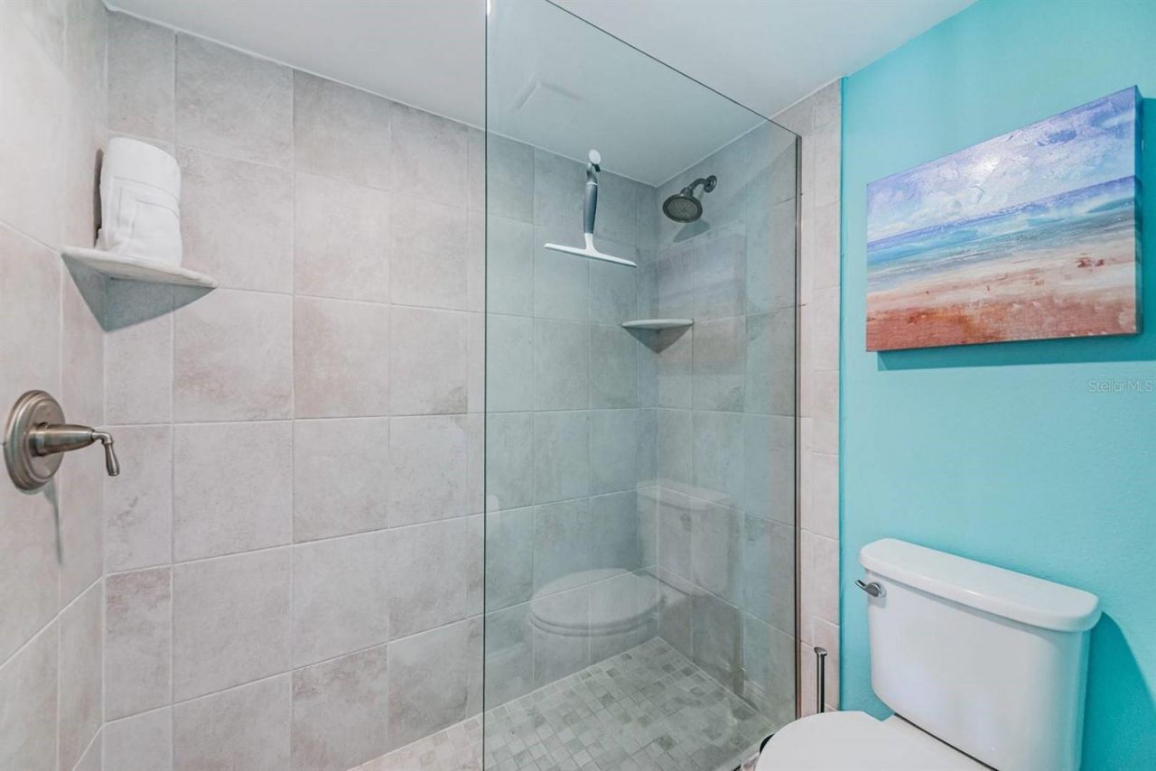 5505 Puerta Del Sol Boulevard S, Unit 325, Saint Petersburg, FL 33715 Photo