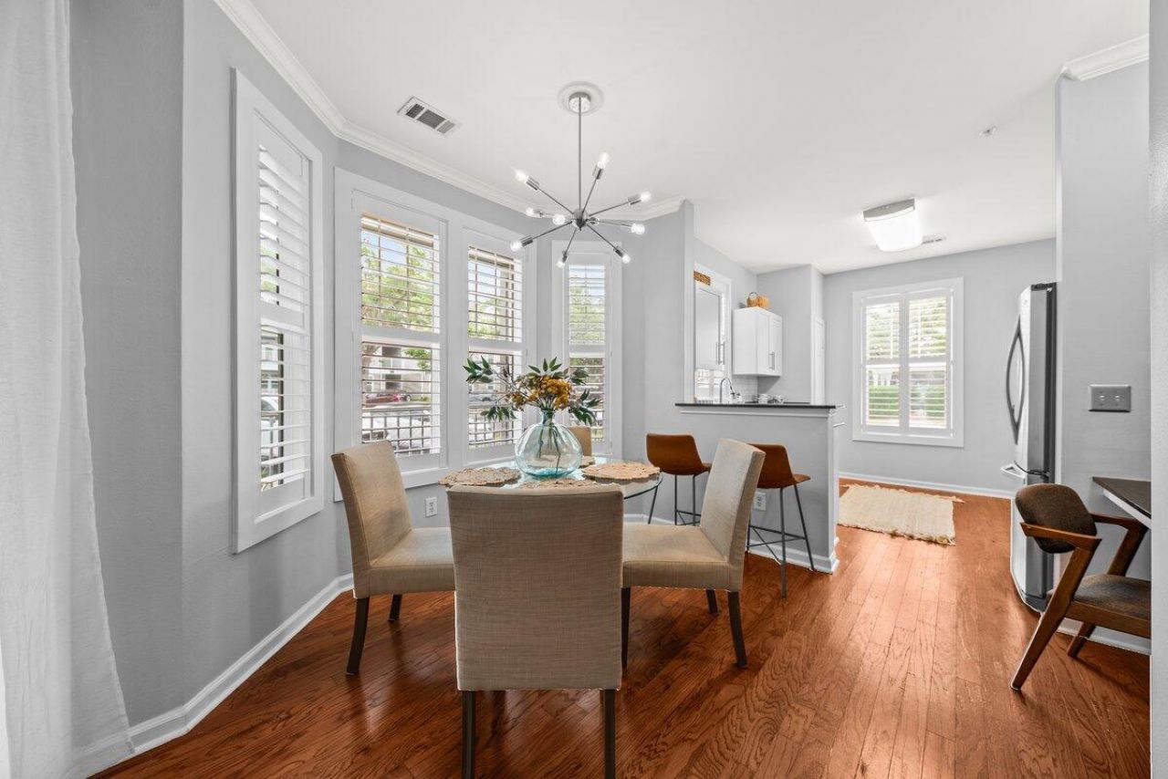 130 River Landing Drive Photo 11
