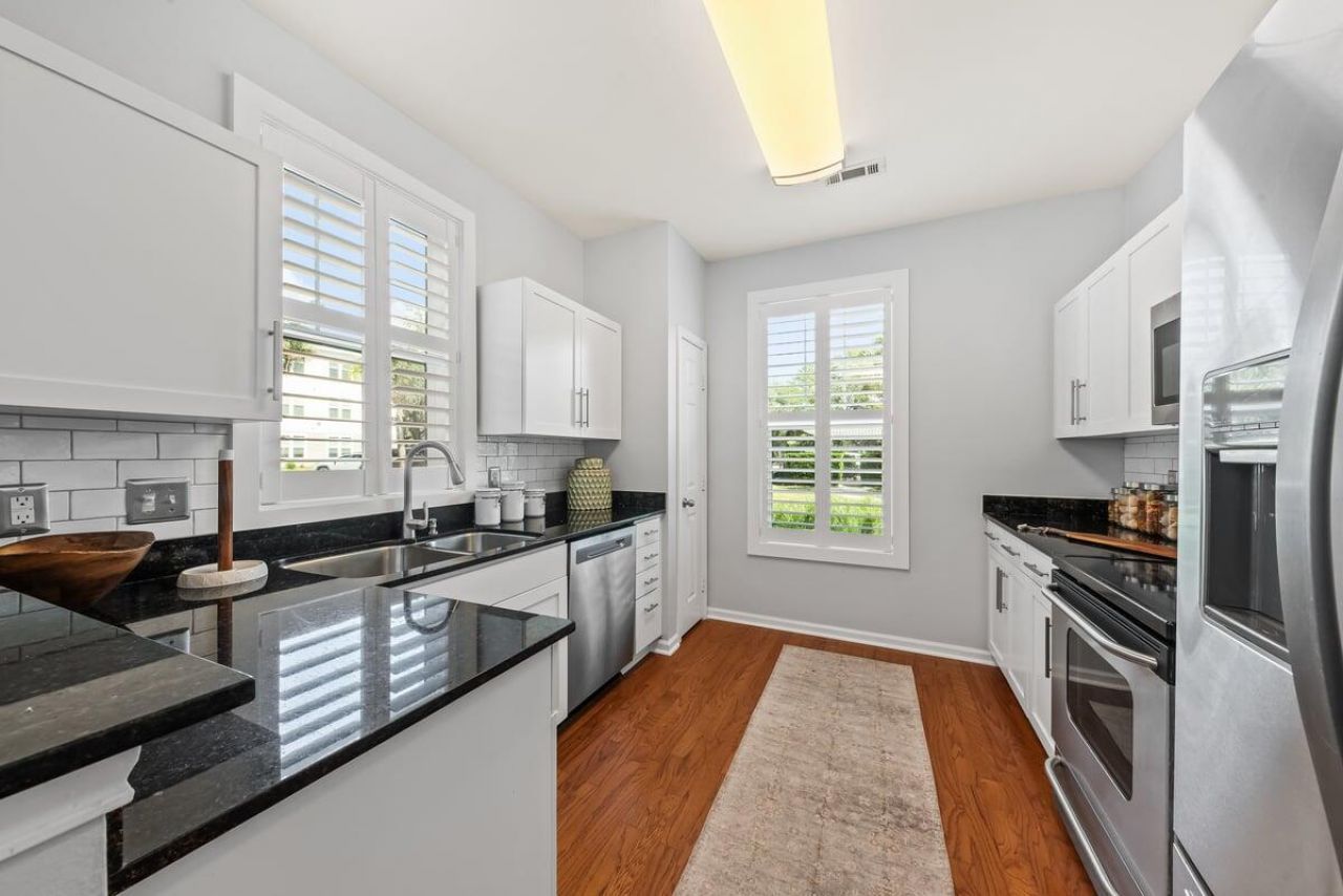130 River Landing Drive Photo 13