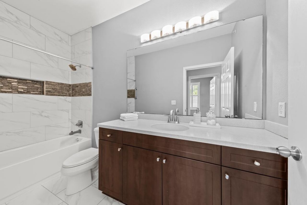 130 River Landing Drive Photo 23