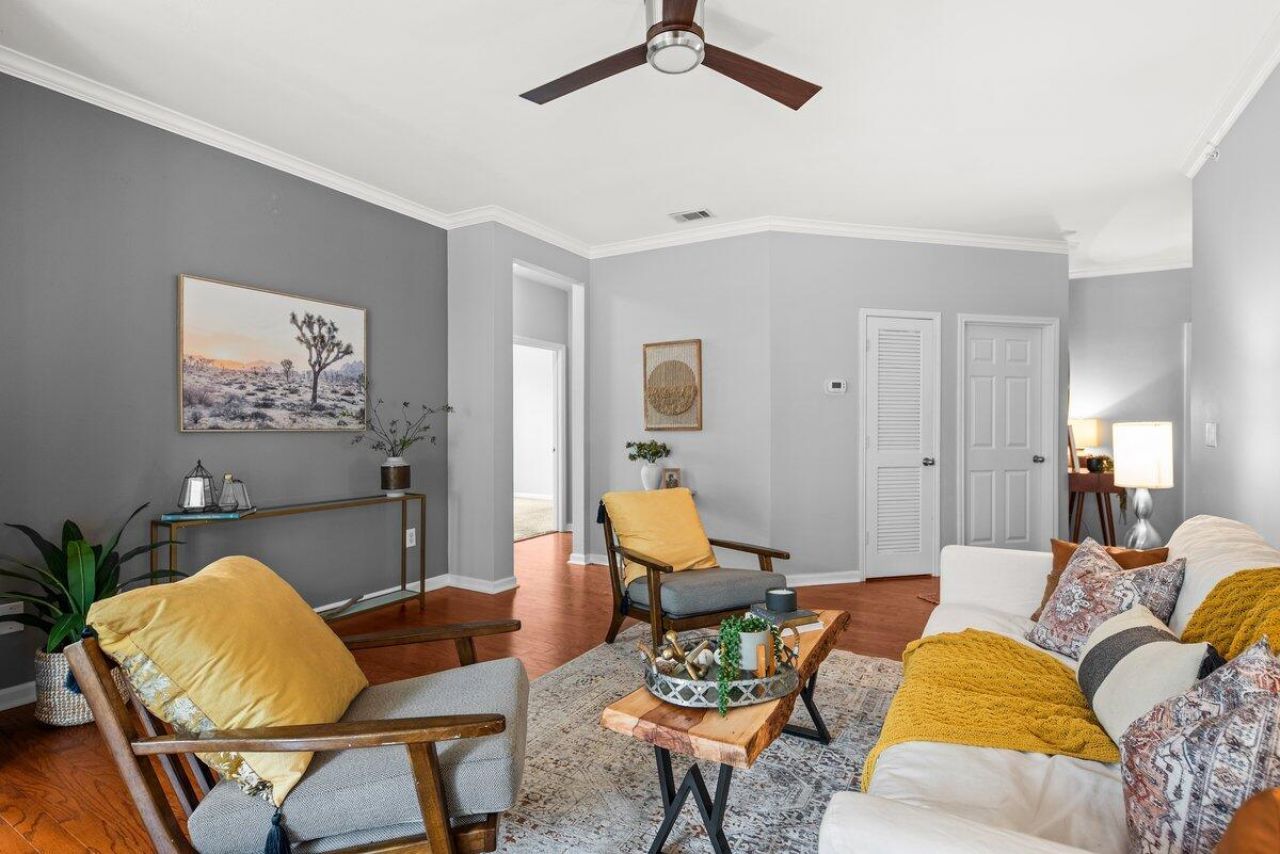 130 River Landing Drive Photo 8