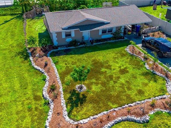 3807 Highland AVE, FORT MYERS, FL 33916