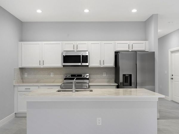 6215 4th Lane, Vero Beach, FL 32968