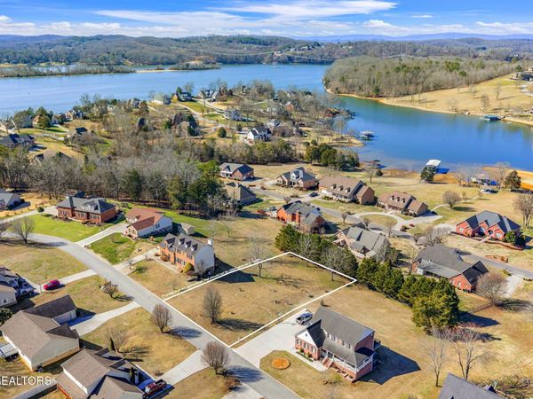 146 Hartford Village Way, Kingston, TN 37763