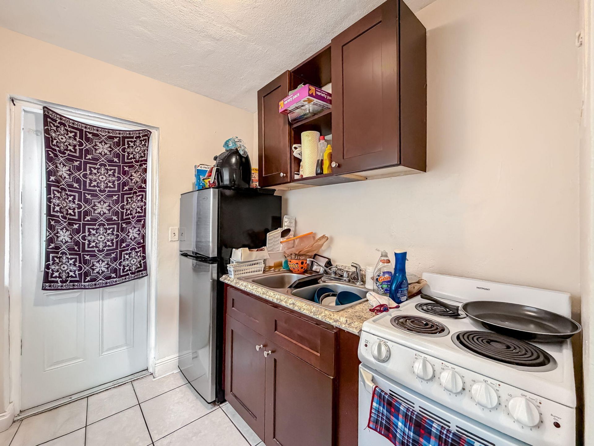 318 N Lakeside Court, West Palm Beach, FL 33407 Photo