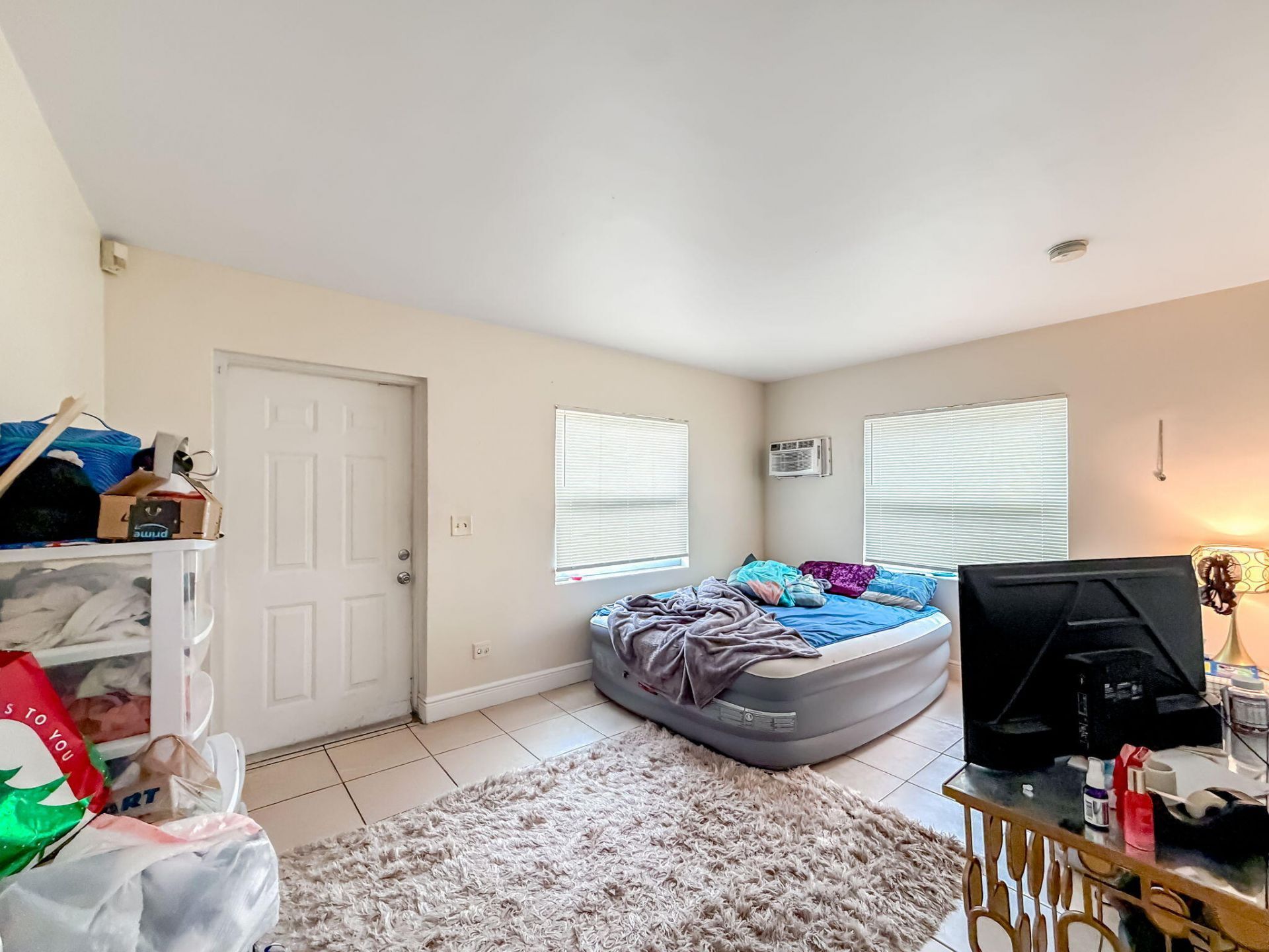 318 N Lakeside Court, West Palm Beach, FL 33407 Photo