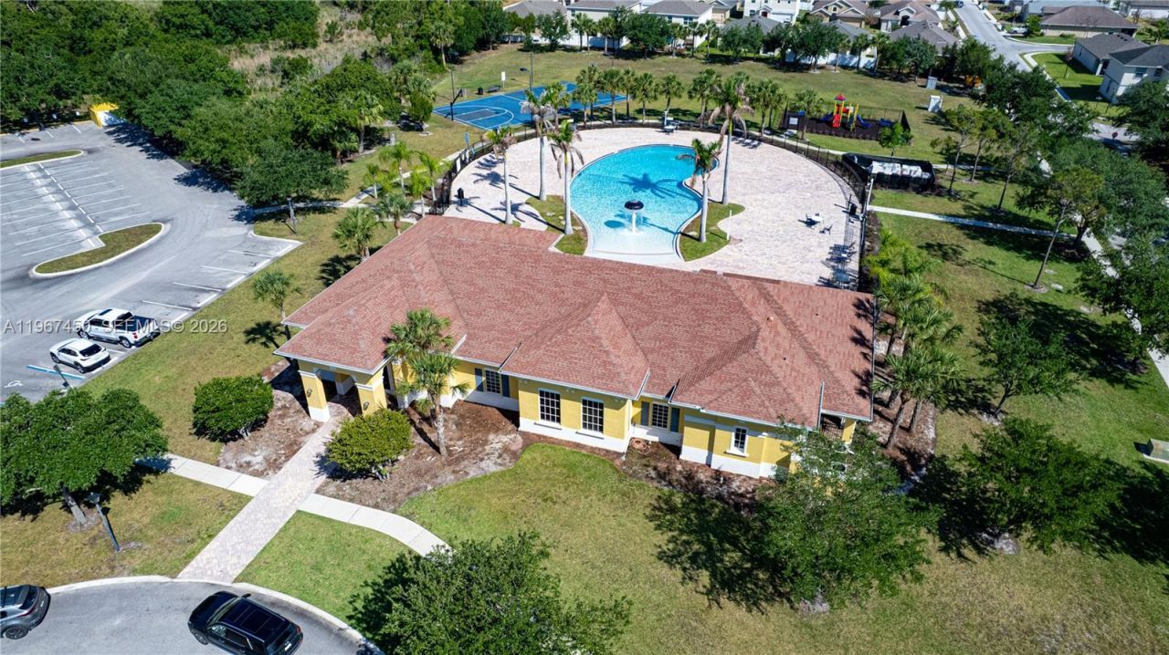 9406 Windrift Cir, Fort Pierce, FL 34945 Photo