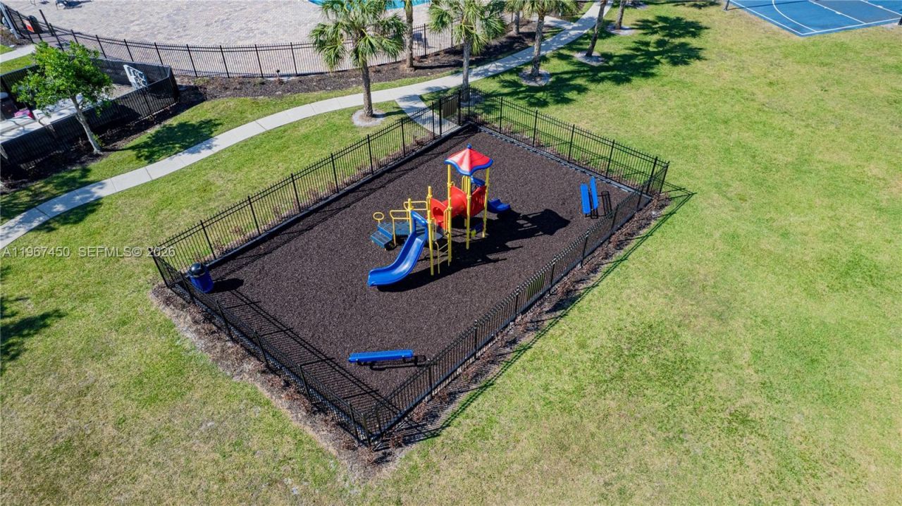 9406 Windrift Cir, Fort Pierce, FL 34945 Photo