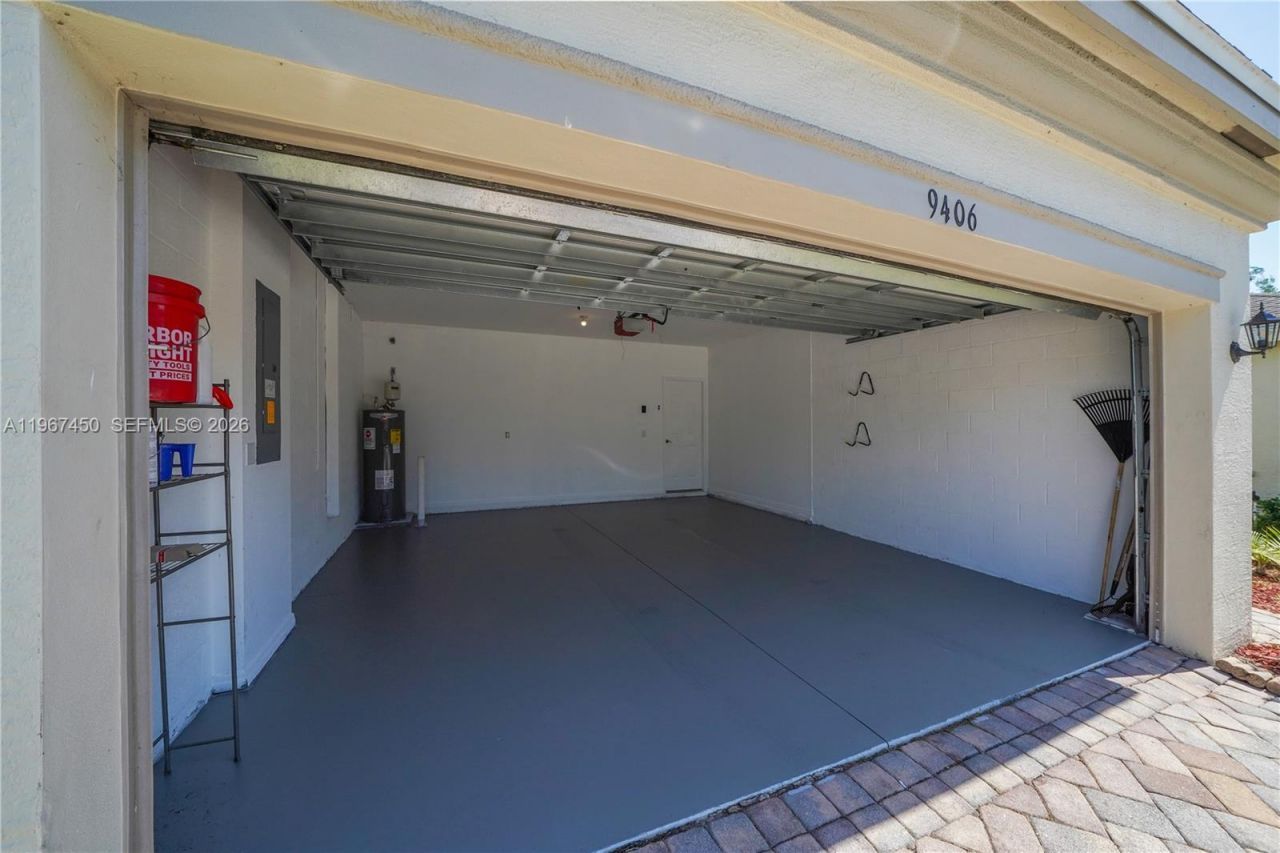 9406 Windrift Cir, Fort Pierce, FL 34945 Photo