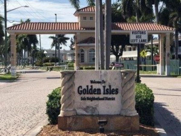 700 Layne Blvd , Unit 116, Hallandale Beach, FL 33009