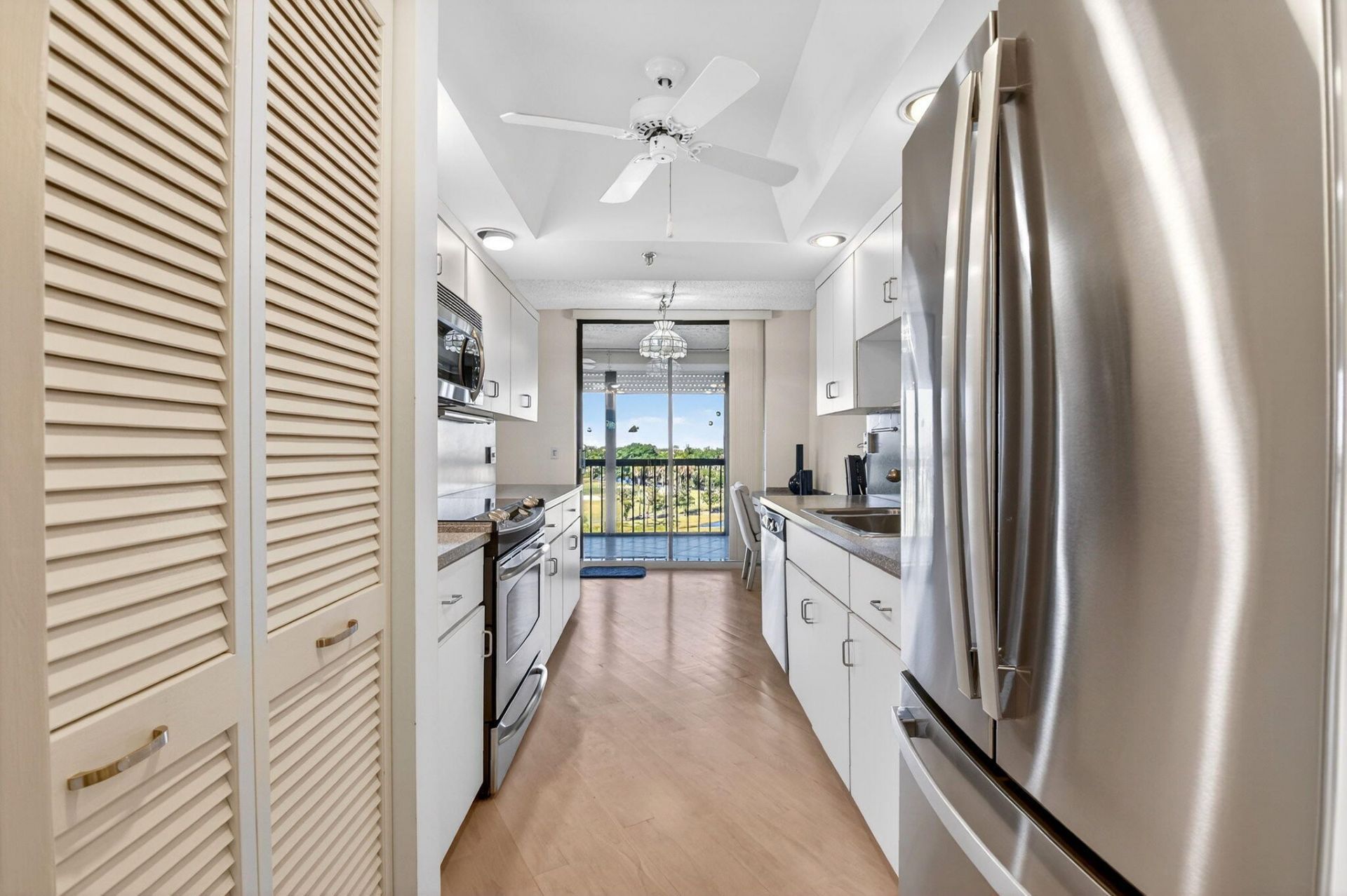 5279 Fountains Drive S, Unit 604, Lake Worth, FL 33467 Photo