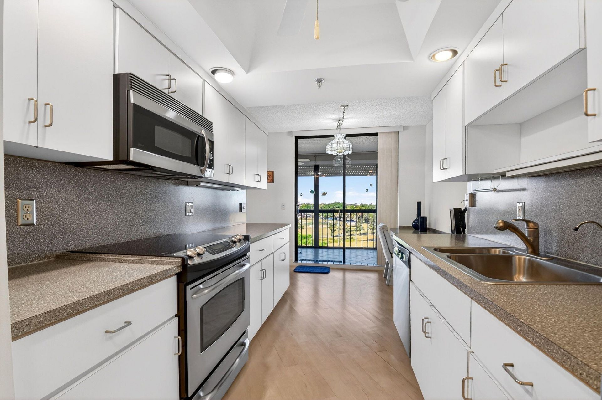 5279 Fountains Drive S, Unit 604, Lake Worth, FL 33467 Photo
