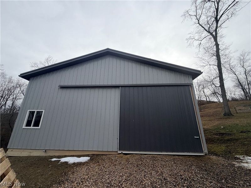 21252 OXFORD Road, Salesville, OH 43773 Photo 10