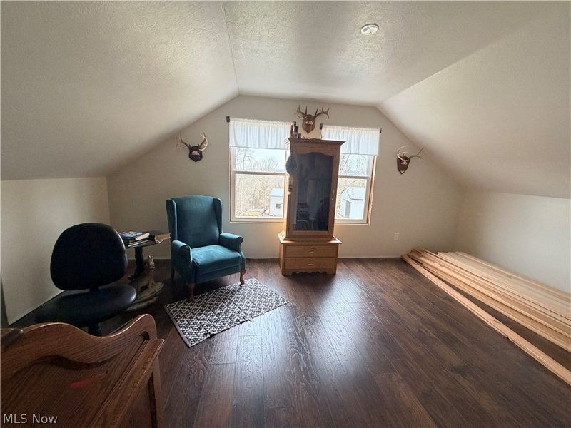 21252 OXFORD Road, Salesville, OH 43773 Photo 18