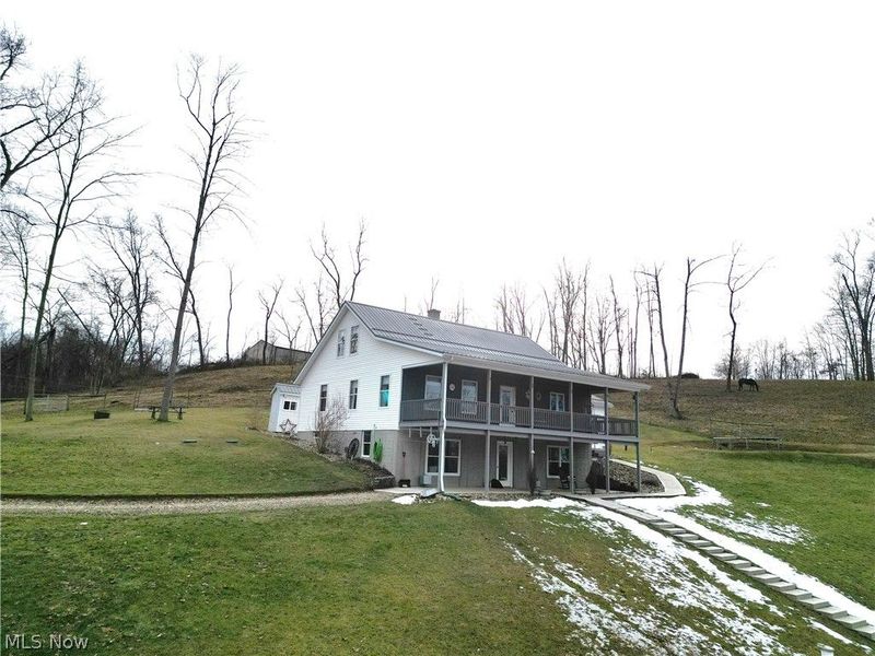 21252 OXFORD Road, Salesville, OH 43773 Photo 2