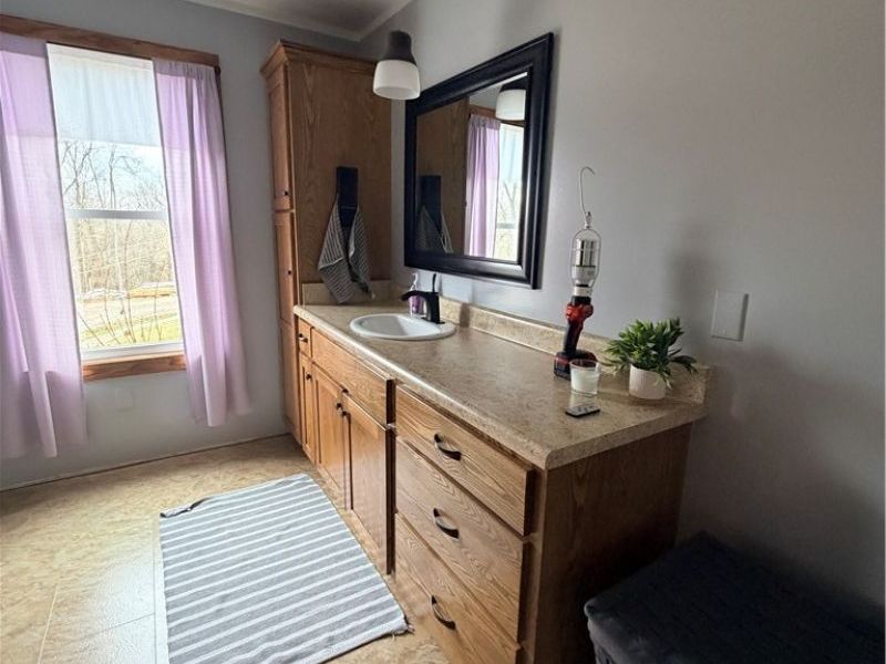 21252 OXFORD Road, Salesville, OH 43773 Photo 29