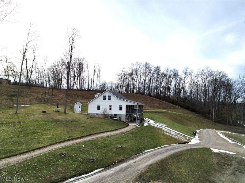 21252 OXFORD Road, Salesville, OH 43773 Photo 6