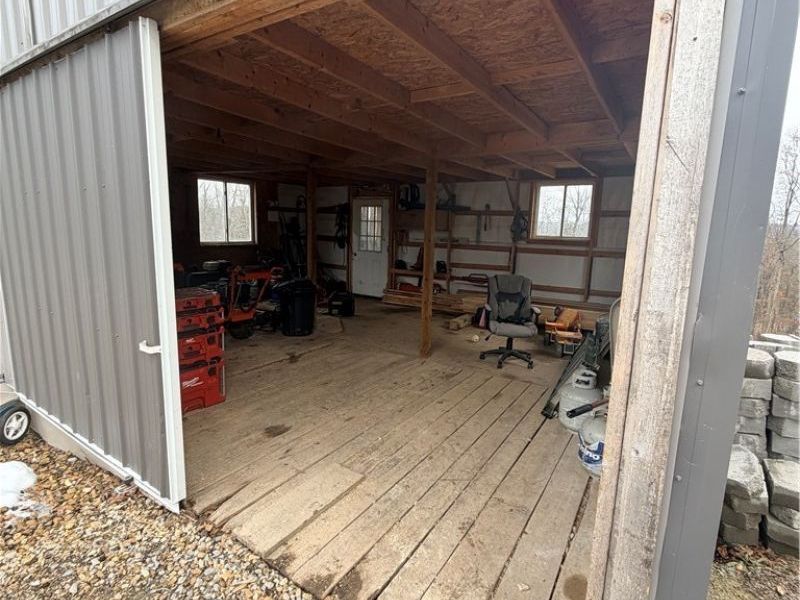 21252 OXFORD Road, Salesville, OH 43773 Photo 9