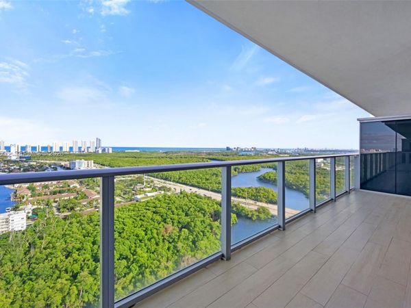 16385 Biscayne Blvd , Unit 3020, North Miami Beach, FL 33160