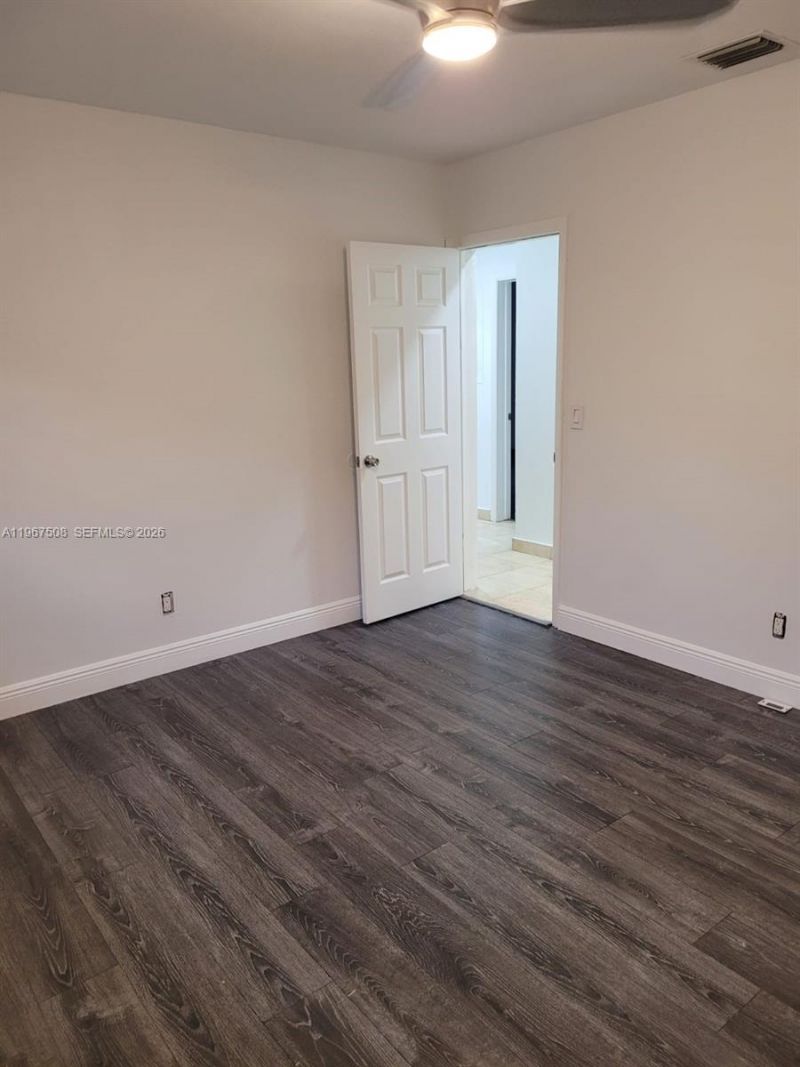 2040 NE 197th Ter , Miami, FL 33179 Photo