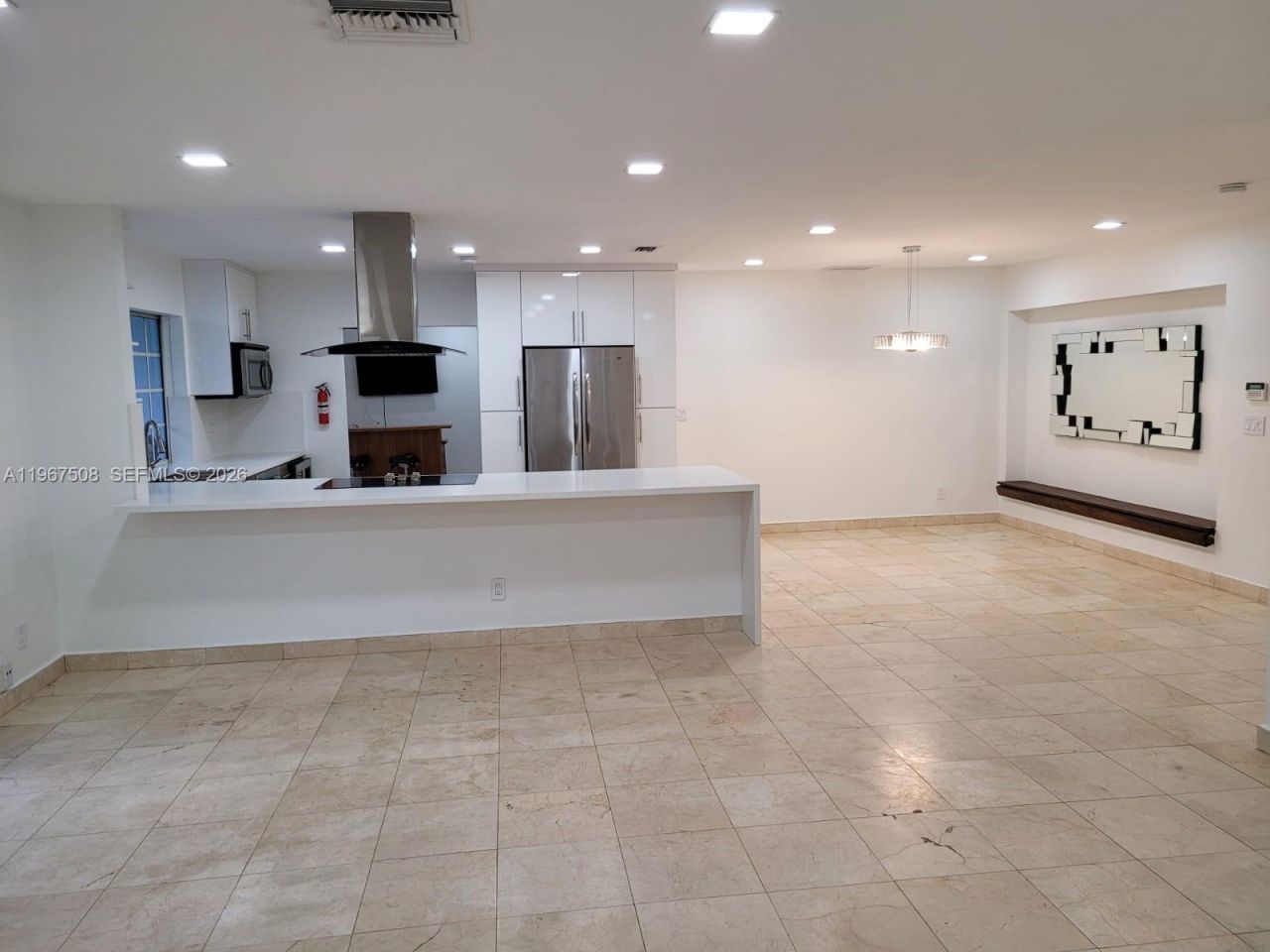 2040 NE 197th Ter , Miami, FL 33179 Photo