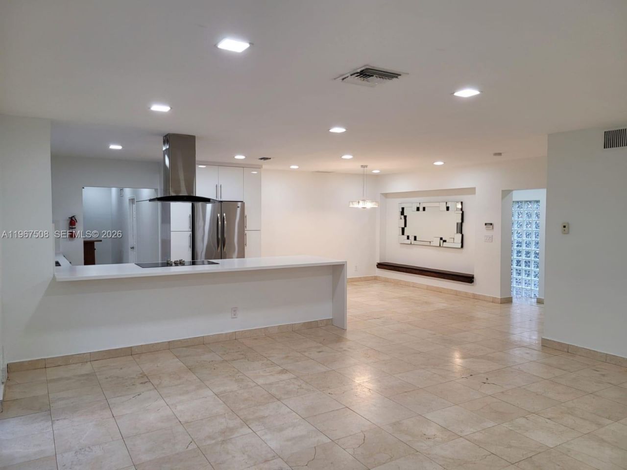 2040 NE 197th Ter , Miami, FL 33179 Photo