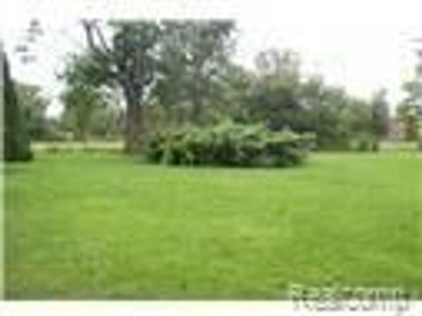 2753 VERMONT, Detroit, MI 48216