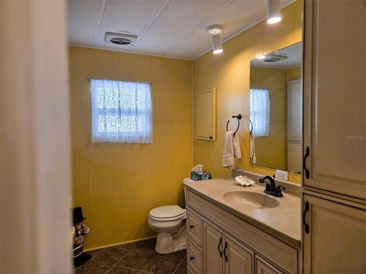 3225 Sweet Gum Terrace, Sarasota, FL 34237 Photo