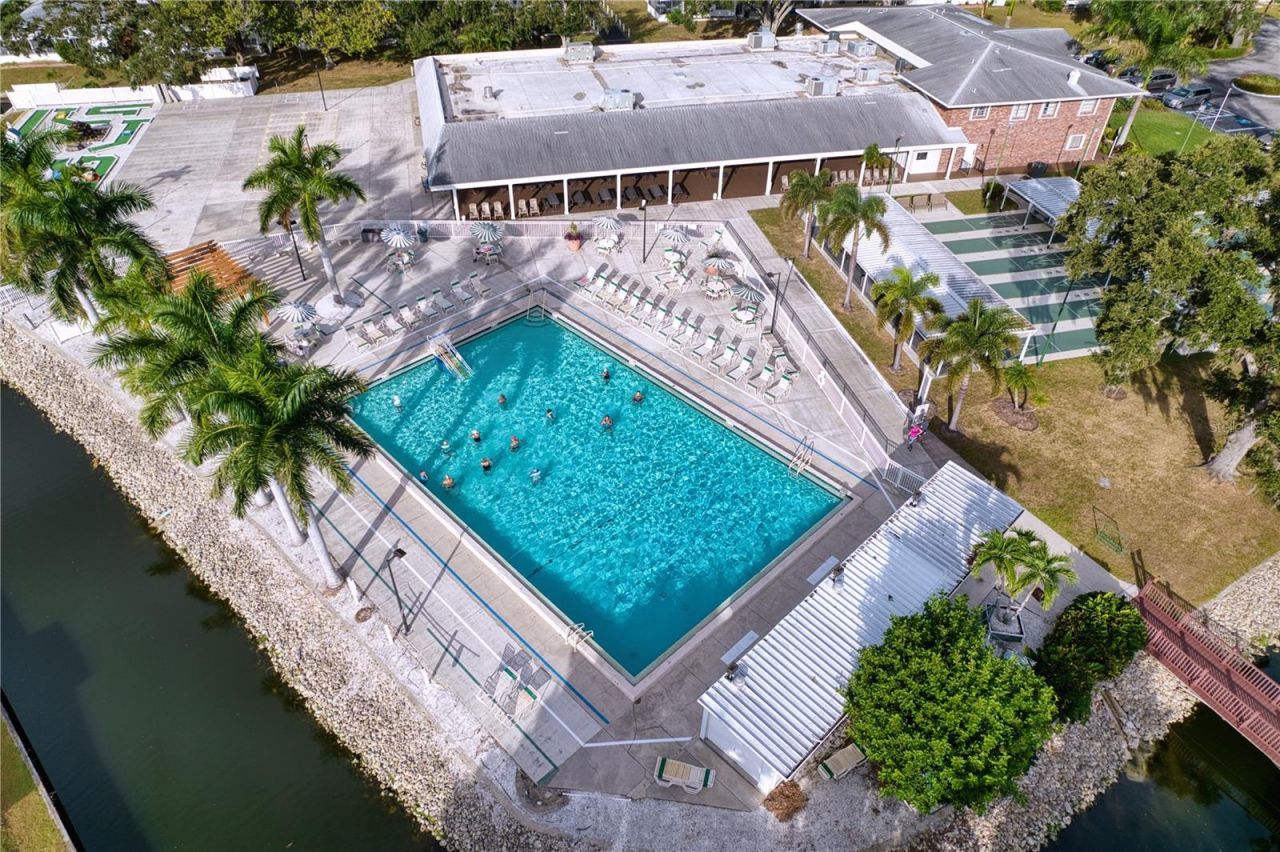 3225 Sweet Gum Terrace, Sarasota, FL 34237 Photo