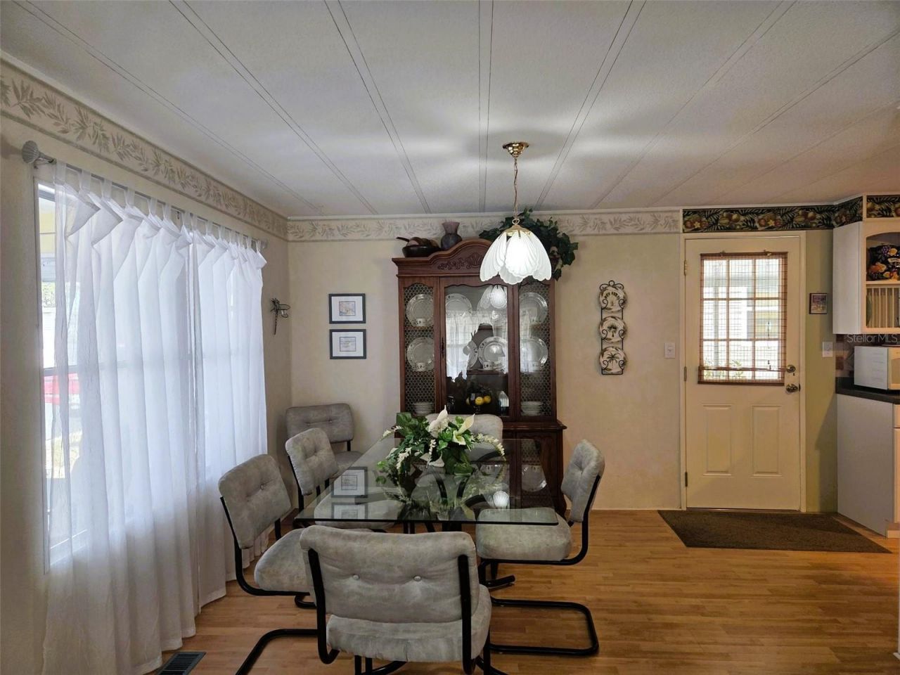 3225 Sweet Gum Terrace, Sarasota, FL 34237 Photo