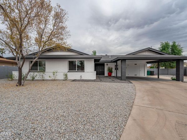 297 S HACIENDA Circle, Litchfield Park, AZ 85340