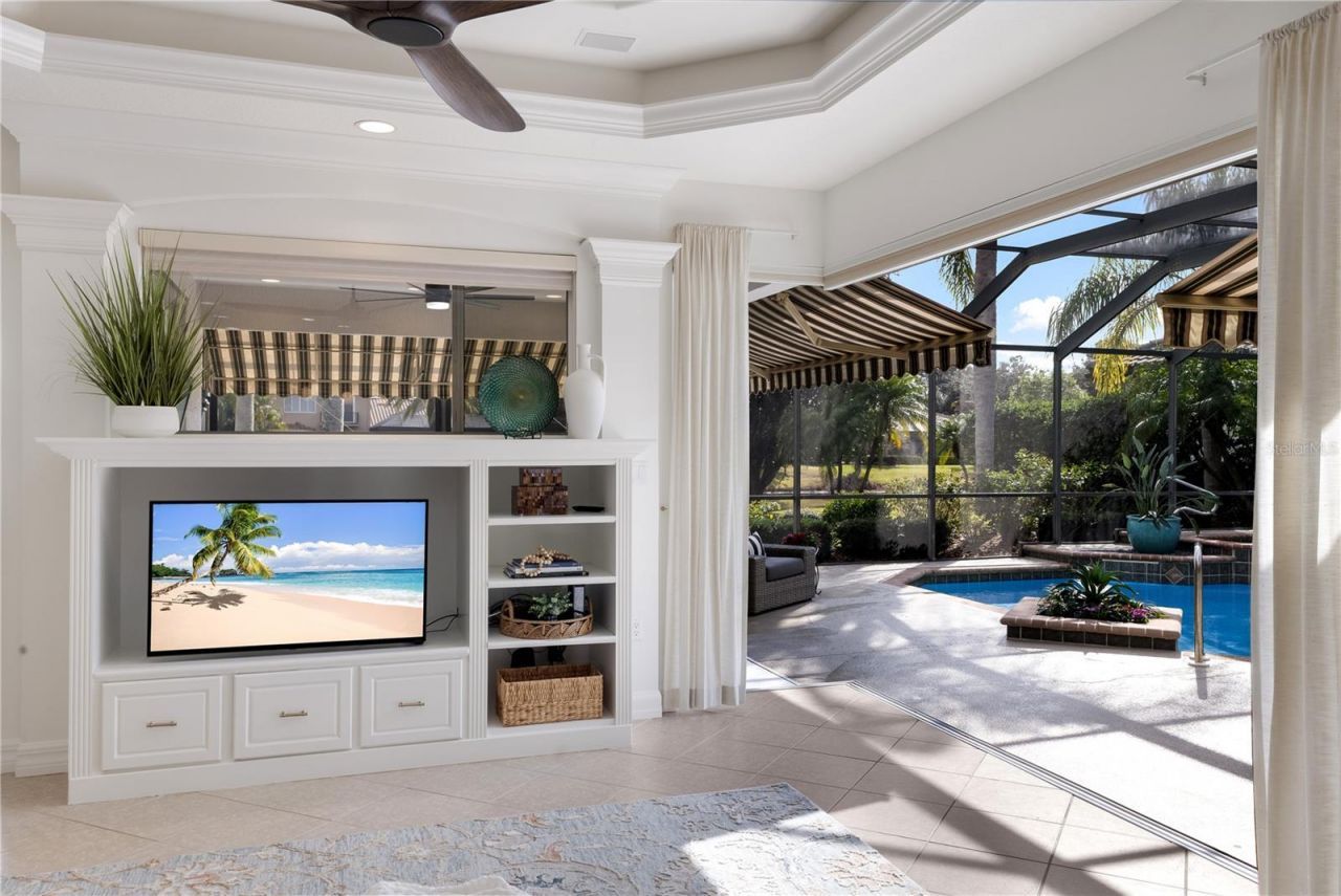 7012 Twin Hills Terrace, Lakewood Ranch, FL 34202 Photo