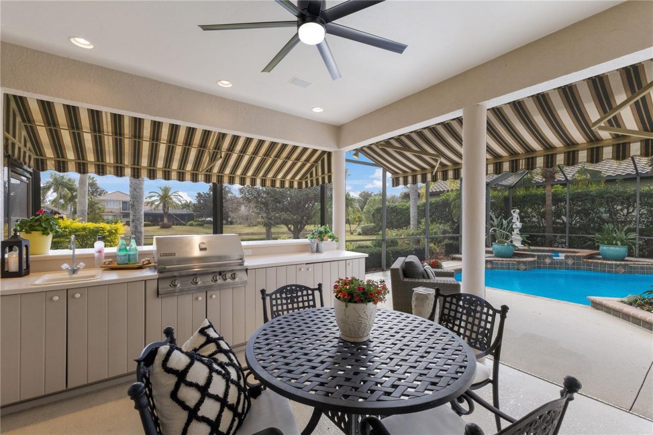 7012 Twin Hills Terrace, Lakewood Ranch, FL 34202 Photo