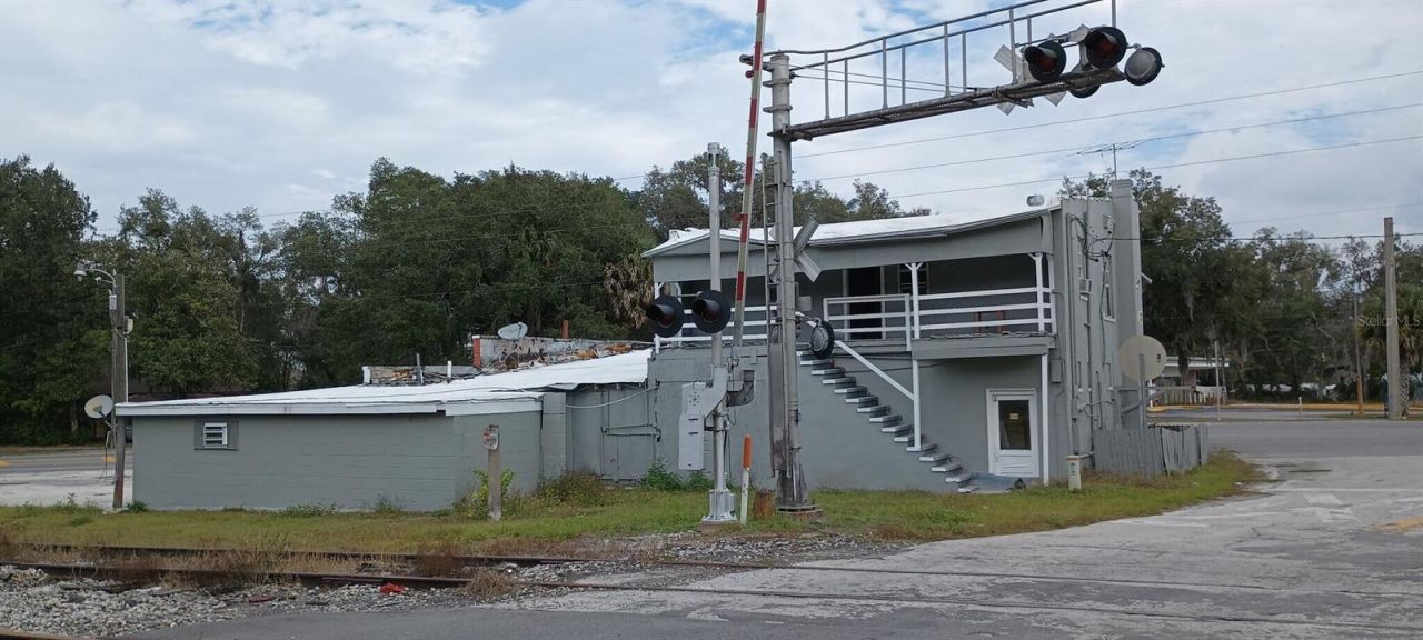 1700 Us Highway 17 N, Seville, FL 32190 Photo