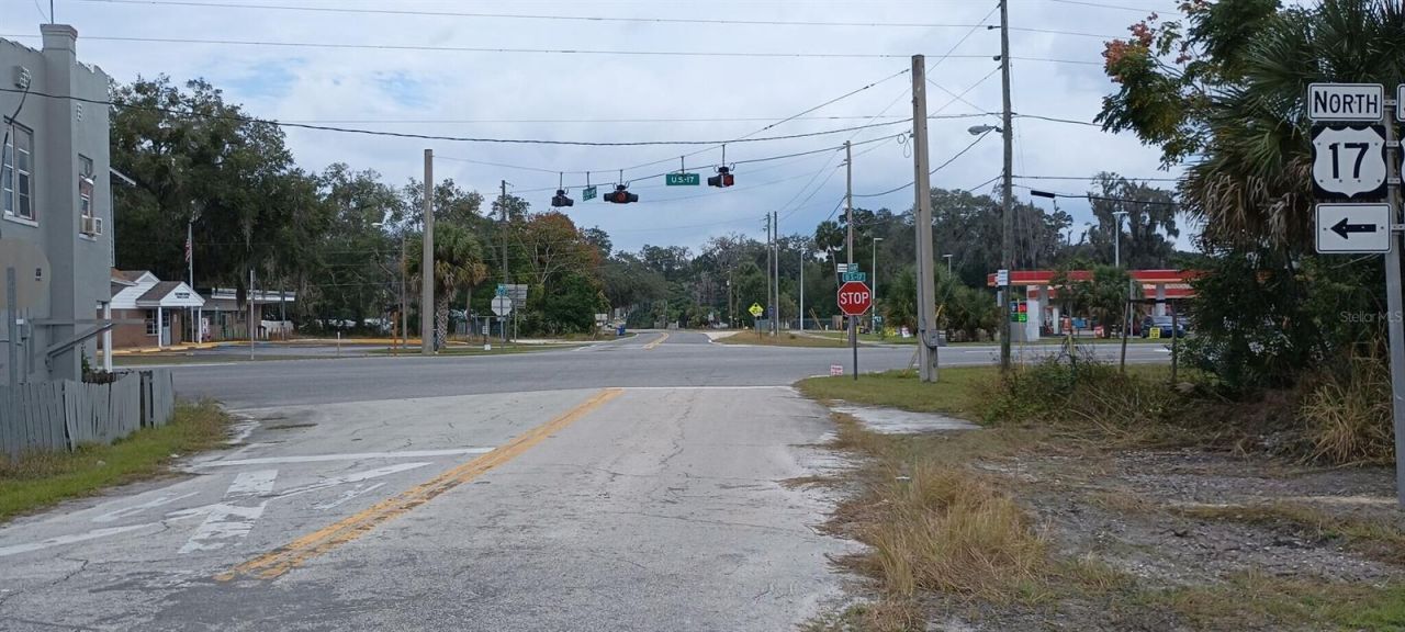 1700 Us Highway 17 N, Seville, FL 32190 Photo