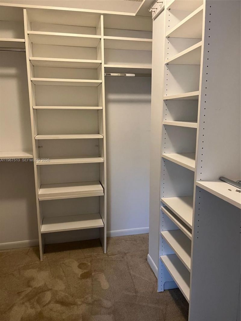 2420 Diana Dr, Unit 202, Hallandale Beach, FL 33009 Photo
