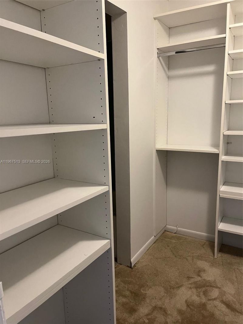 2420 Diana Dr, Unit 202, Hallandale Beach, FL 33009 Photo