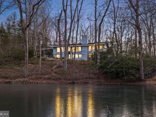 10611 ALLENWOOD LANE, GREAT FALLS, VA 22066