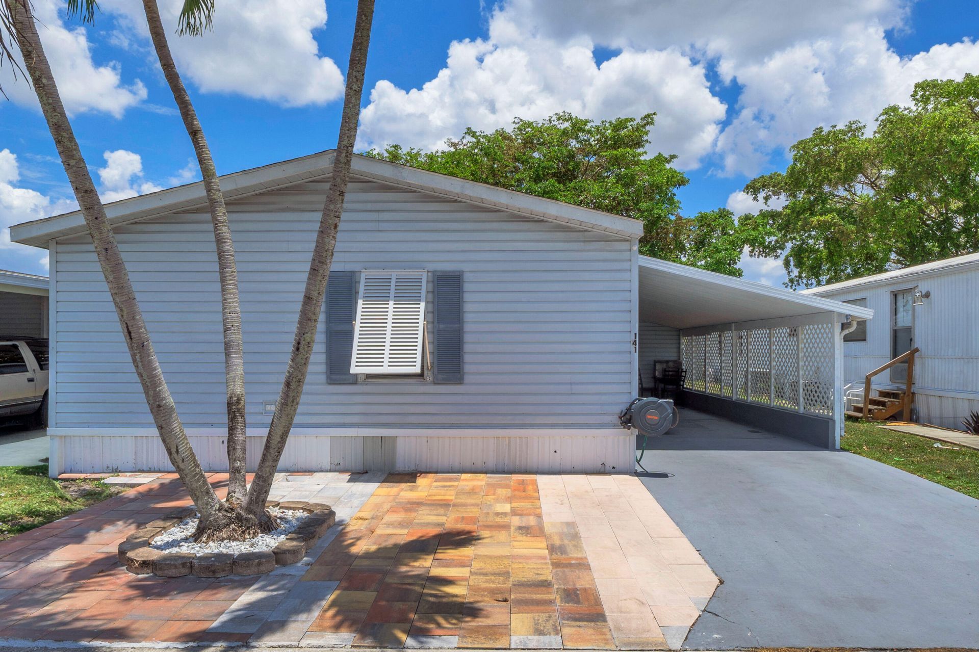 141 Plantation Boulevard, Lake Worth, FL 33467 Photo