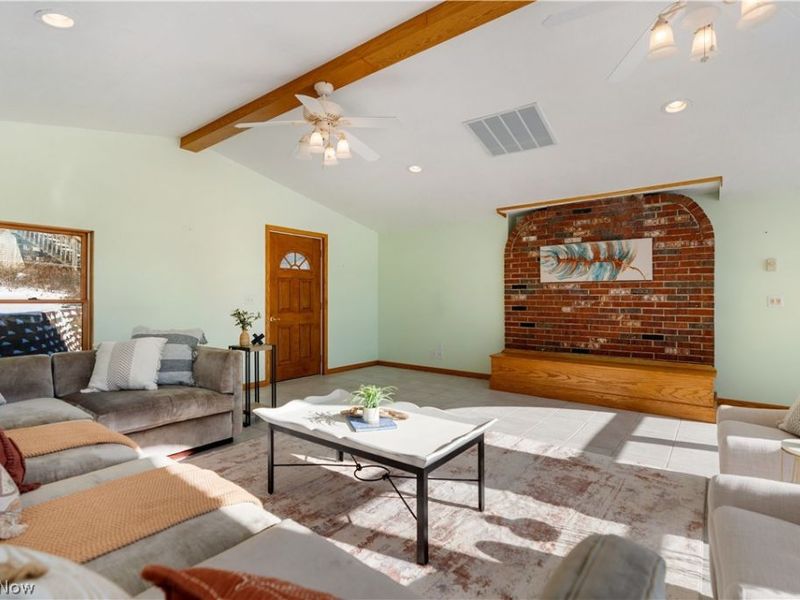 382 E Mohawk Drive, Malvern, OH 44644 Photo 29