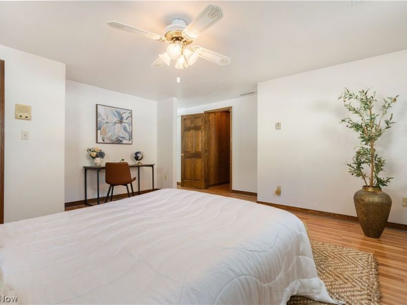 382 E Mohawk Drive, Malvern, OH 44644 Photo 33