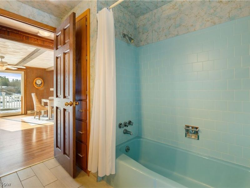 382 E Mohawk Drive, Malvern, OH 44644 Photo 44