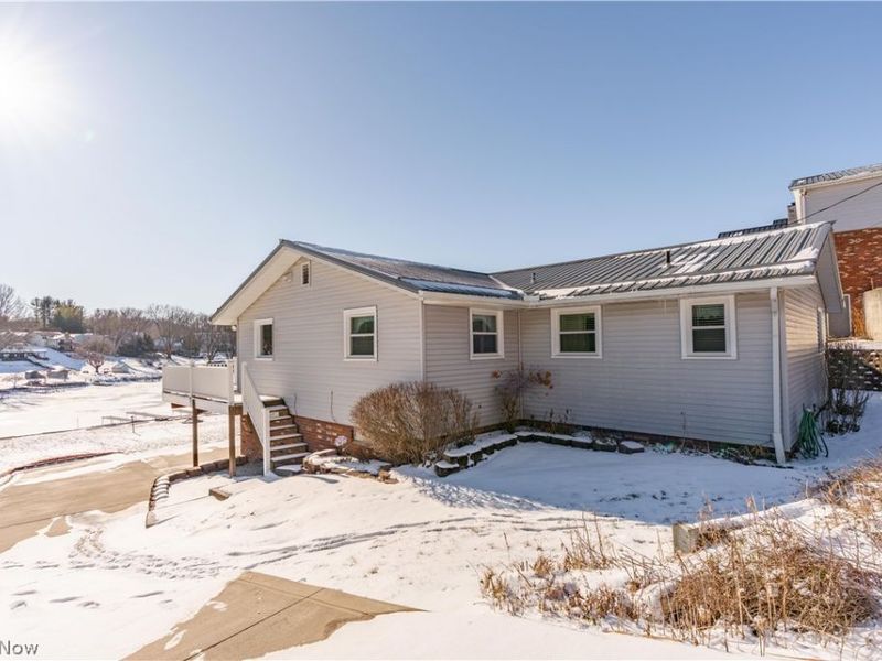 382 E Mohawk Drive, Malvern, OH 44644 Photo 46