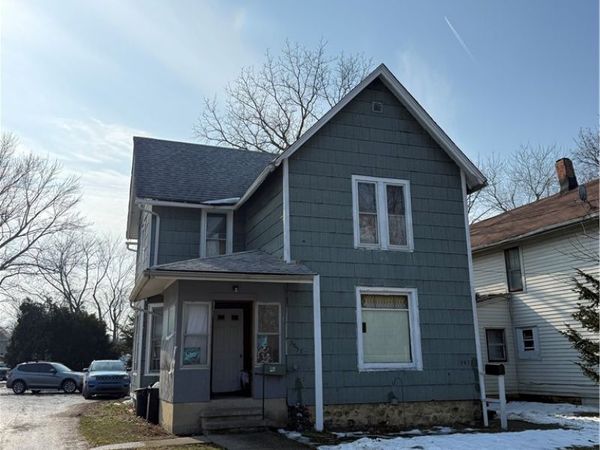 3835 Lake Avenue, Ashtabula, OH 44004