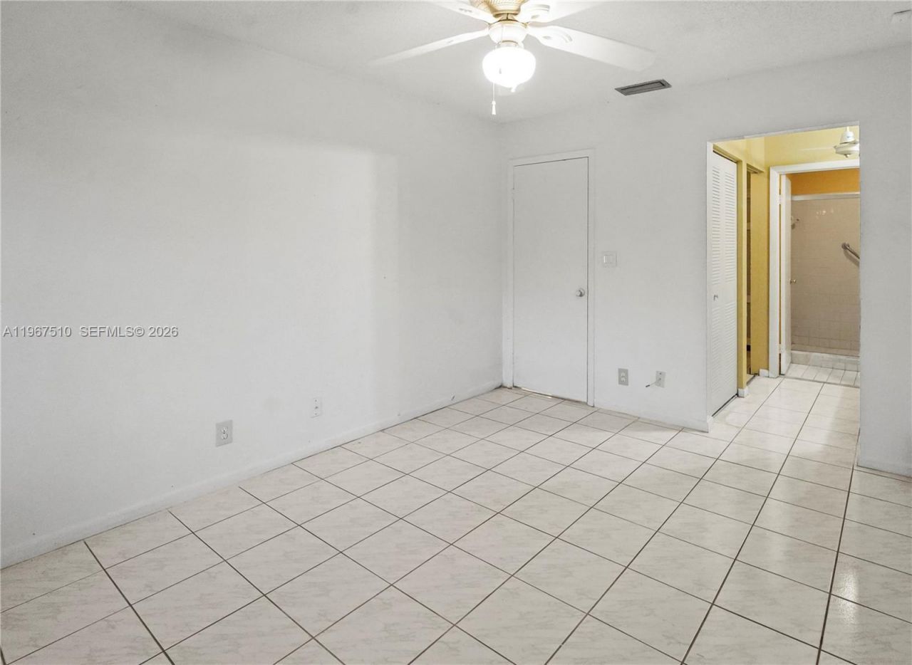 9311 Wedgewood Dr , Unit A19, Tamarac, FL 33321 Photo