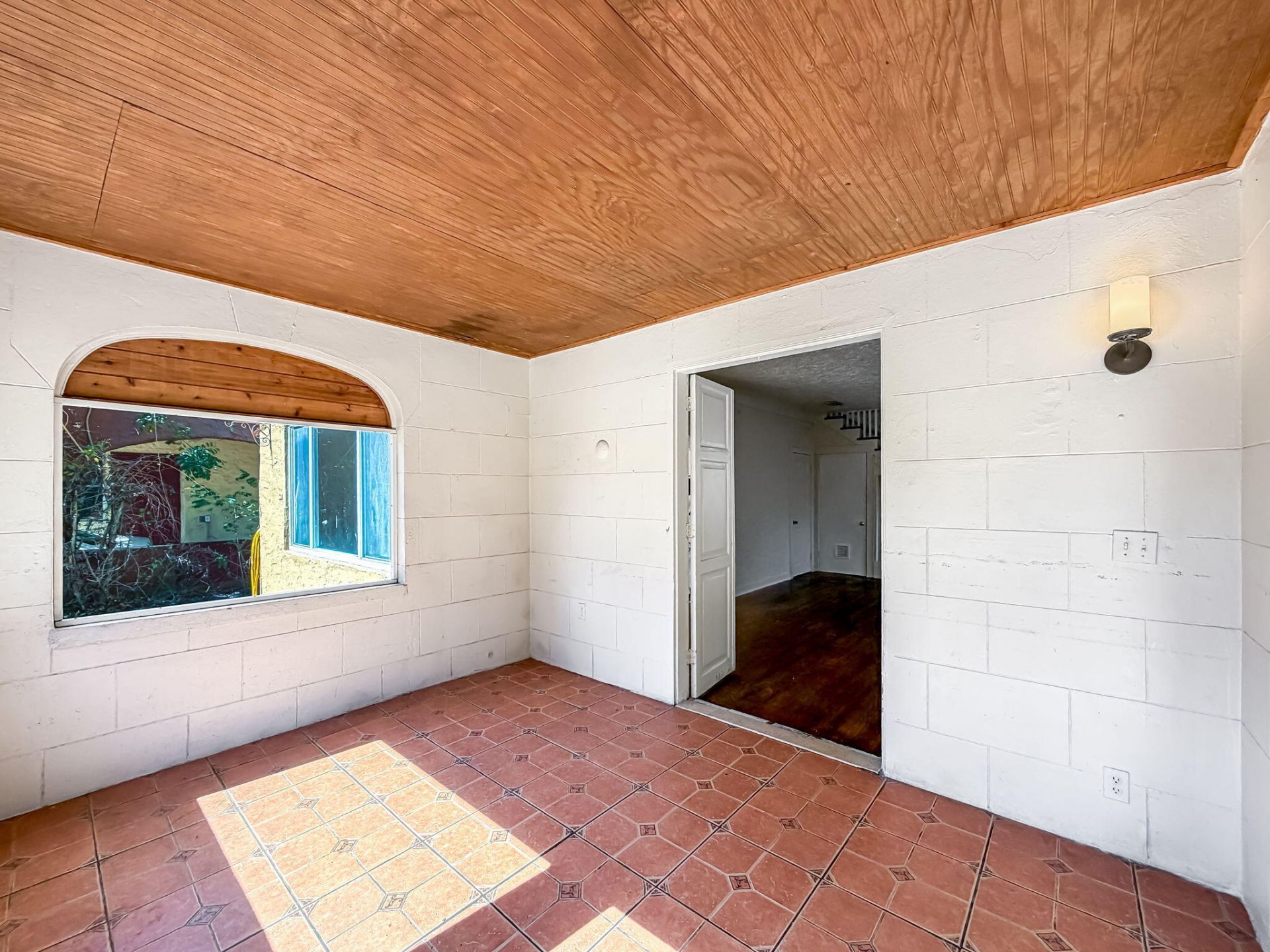 619 30th Street, West Palm Beach, FL 33407 Photo