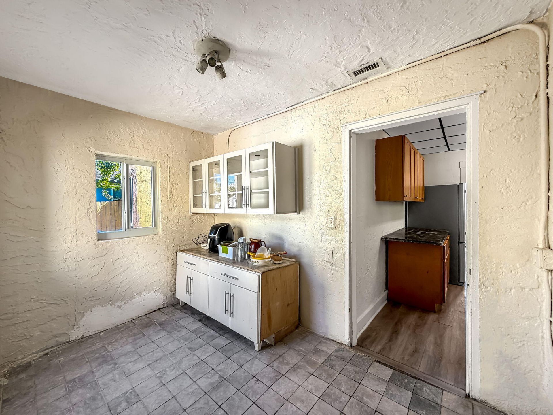 619 30th Street, West Palm Beach, FL 33407 Photo