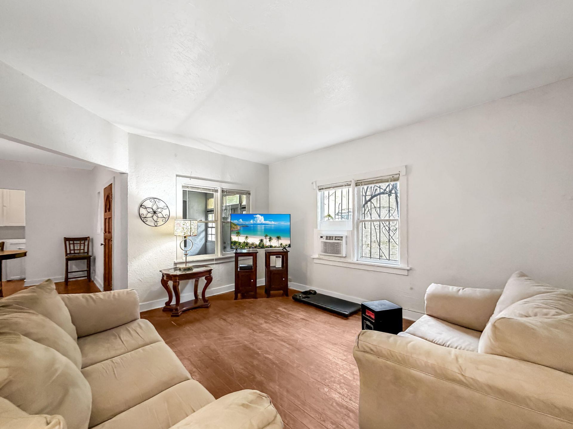 619 30th Street, West Palm Beach, FL 33407 Photo